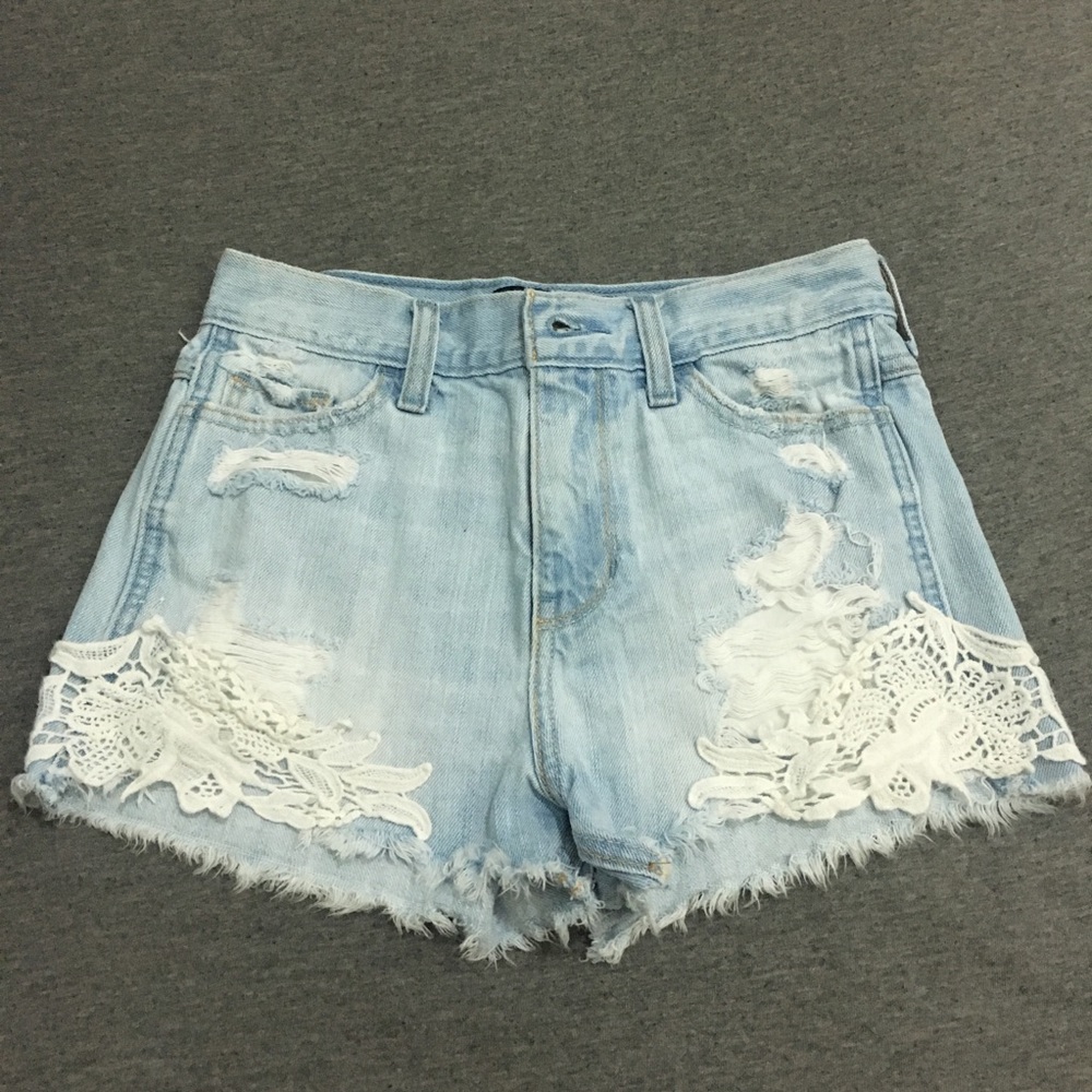 Hollister light wash high-rise shorts